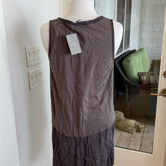 NWT Anthropologie Brown and Black Sleeveless Top - Picture 2 of 4